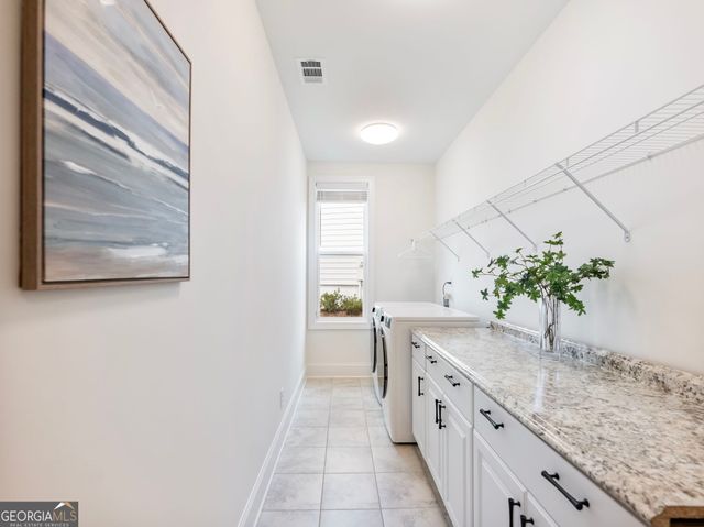 55 Ozark Way, Hoschton, GA 30548