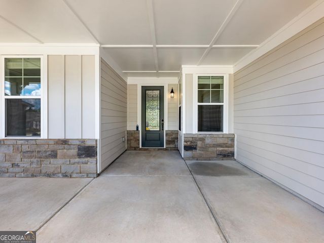 55 Ozark Way, Hoschton, GA 30548