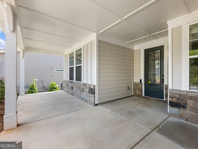 55 Ozark Way, Hoschton, GA 30548