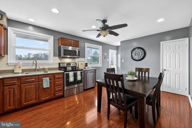 940 CARTER AVE, Bellmawr, NJ 08031