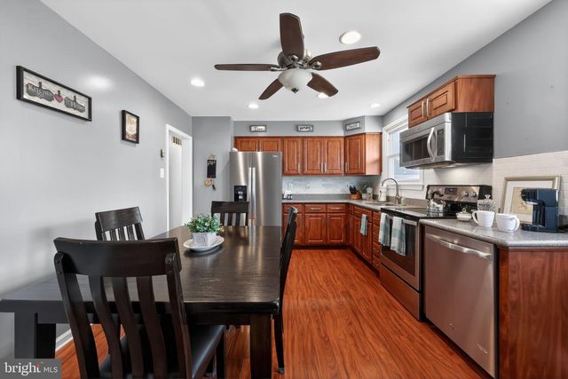 940 CARTER AVE, Bellmawr, NJ 08031