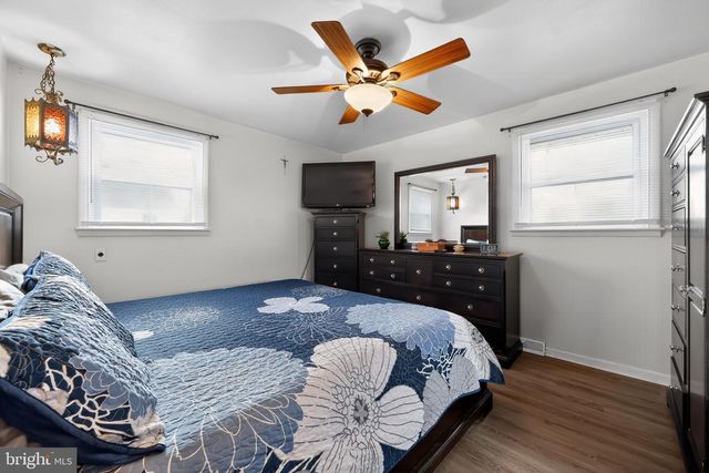 940 CARTER AVE, Bellmawr, NJ 08031