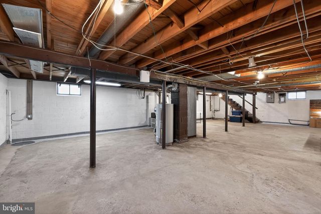 940 CARTER AVE, Bellmawr, NJ 08031