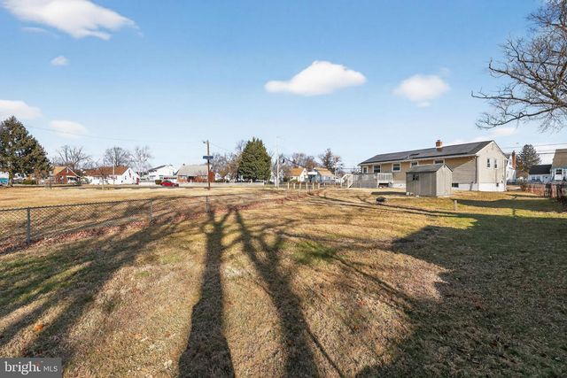 940 CARTER AVE, Bellmawr, NJ 08031