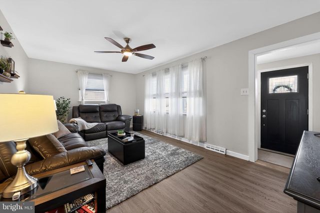 940 CARTER AVE, Bellmawr, NJ 08031