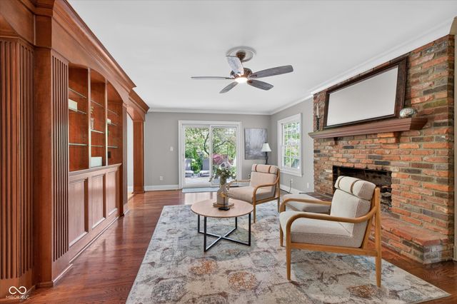 60 Wildwood Drive, Carmel, IN 46032