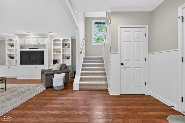 60 Wildwood Drive, Carmel, IN 46032