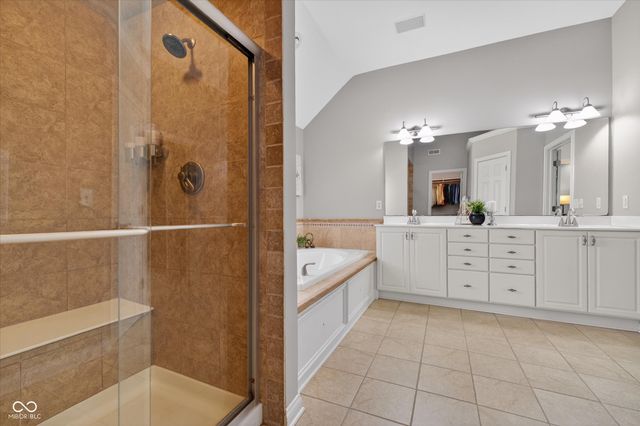 60 Wildwood Drive, Carmel, IN 46032