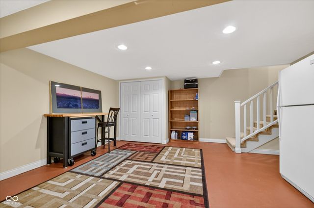 60 Wildwood Drive, Carmel, IN 46032