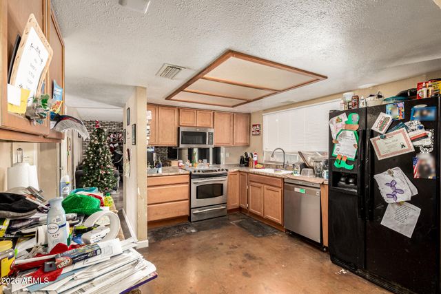 4519 W PARADISE Drive, Glendale, AZ 85304