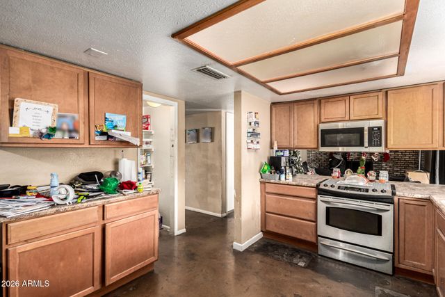 4519 W PARADISE Drive, Glendale, AZ 85304