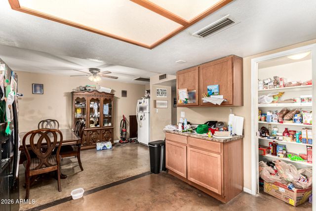 4519 W PARADISE Drive, Glendale, AZ 85304