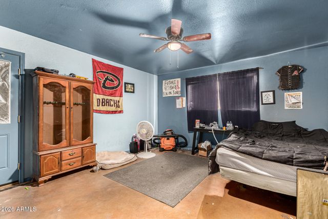 4519 W PARADISE Drive, Glendale, AZ 85304