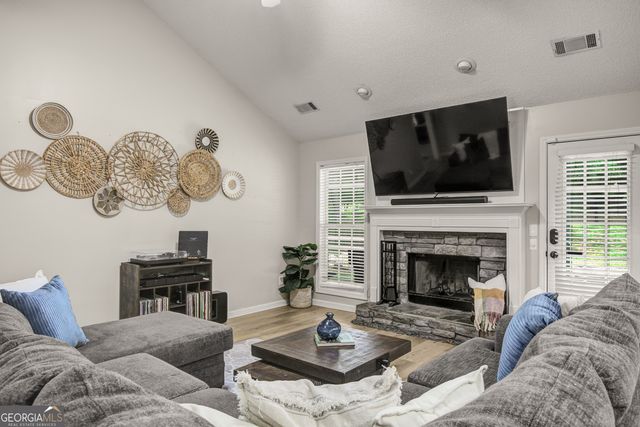 710 Shoal Creek Road, Griffin, GA 30223