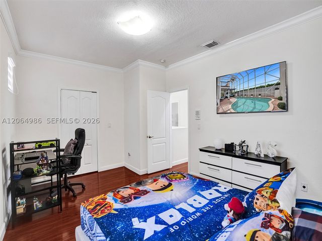 6662 SW 166th Ct, Miami, FL 33193