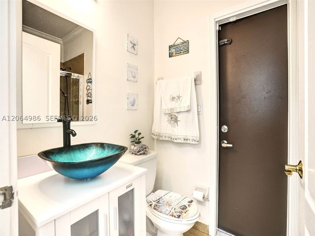 6662 SW 166th Ct, Miami, FL 33193