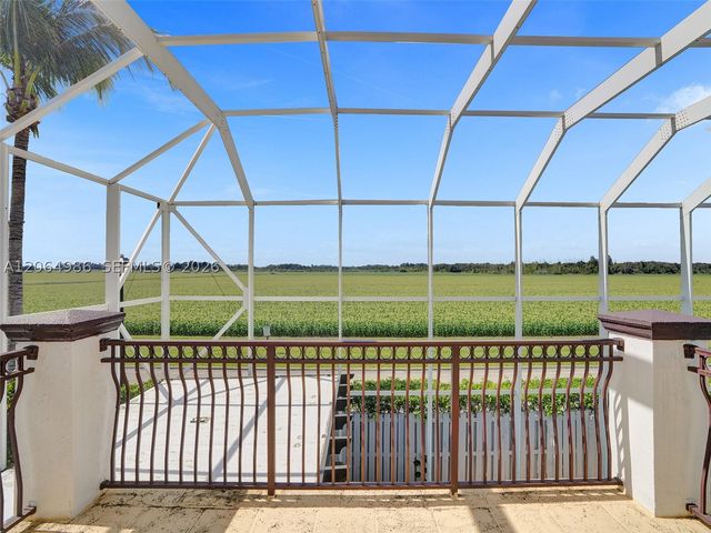 6662 SW 166th Ct, Miami, FL 33193