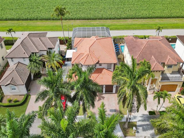 6662 SW 166th Ct, Miami, FL 33193