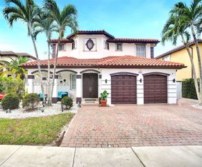 6662 SW 166th Ct, Miami, FL 33193