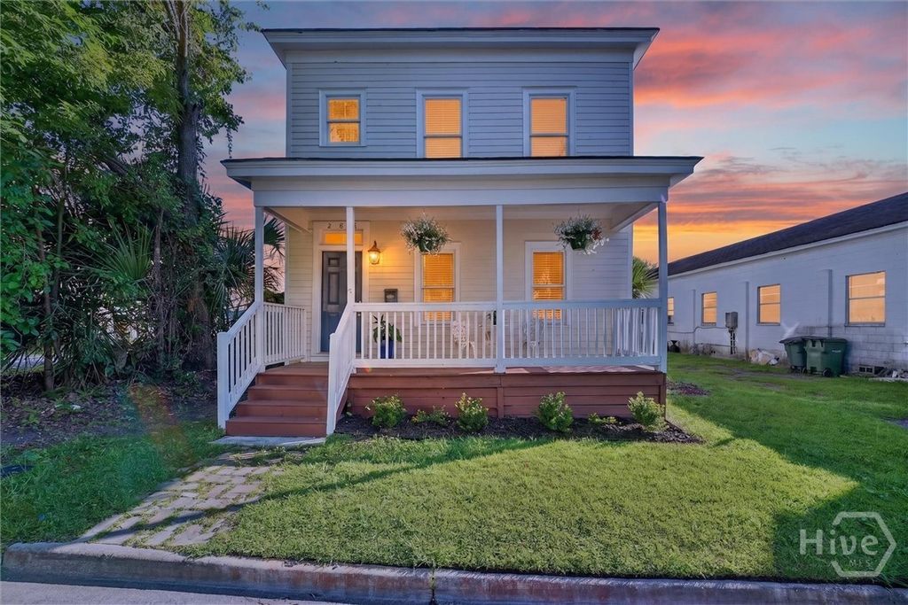 Image 1 of property listing at 506 E 31st Street, Savannah, GA 31401