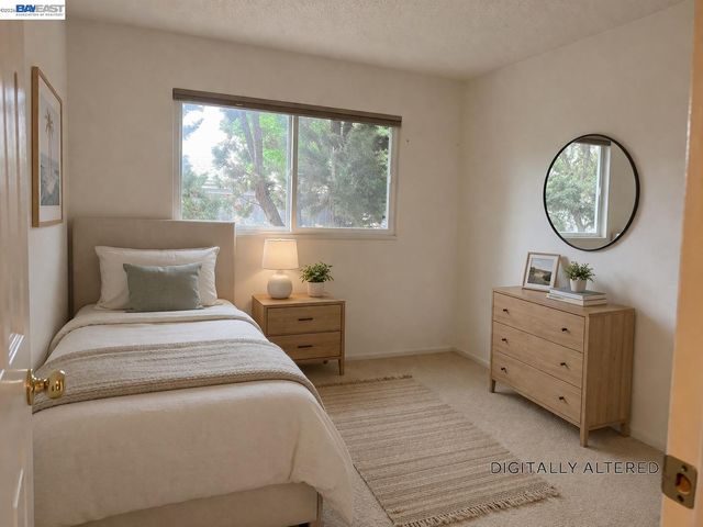 212 Puddingstone Rd, Alameda, CA 94502