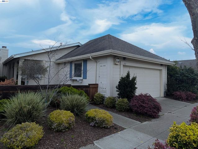 212 Puddingstone Rd, Alameda, CA 94502