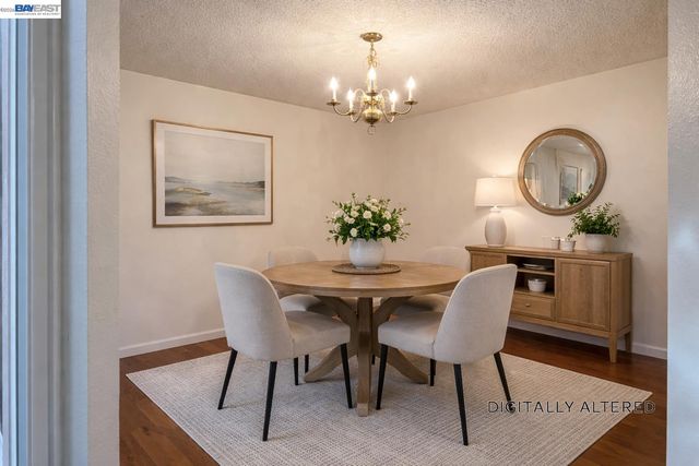 212 Puddingstone Rd, Alameda, CA 94502