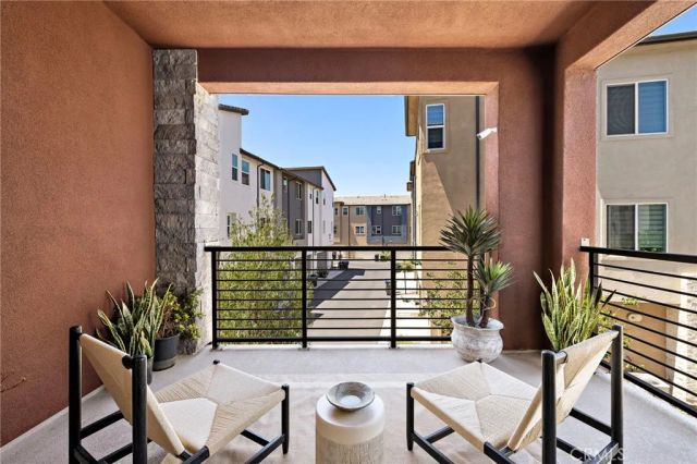 259 Lynx, Irvine, CA 92618