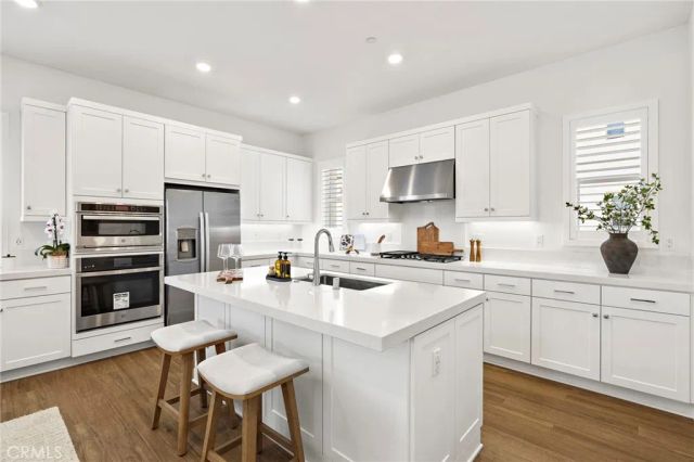 259 Lynx, Irvine, CA 92618