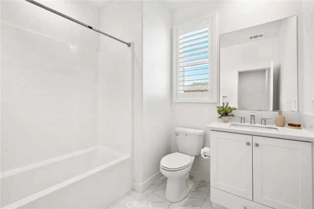 259 Lynx, Irvine, CA 92618