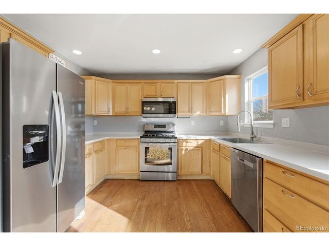 2022 Ance St, Strasburg, CO 80136