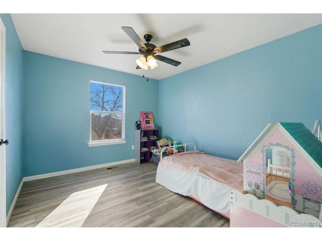 2022 Ance St, Strasburg, CO 80136