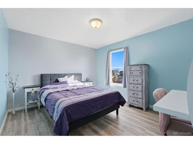 2022 Ance St, Strasburg, CO 80136