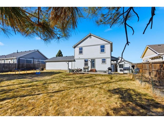 2022 Ance St, Strasburg, CO 80136