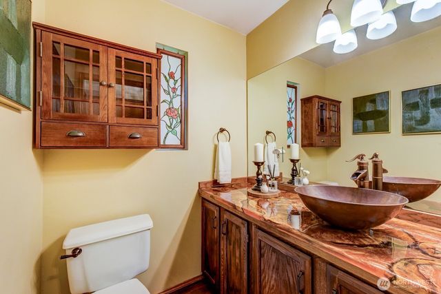 19910 SE 242nd Place, Maple Valley, WA 98038