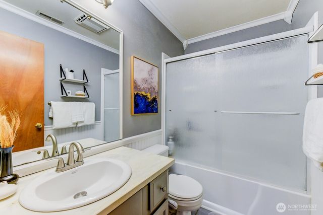 19910 SE 242nd Place, Maple Valley, WA 98038