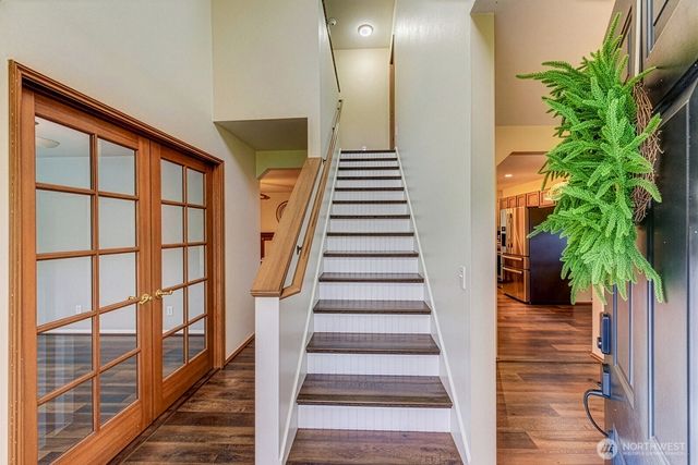 19910 SE 242nd Place, Maple Valley, WA 98038