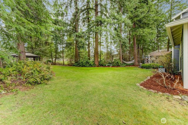 19910 SE 242nd Place, Maple Valley, WA 98038