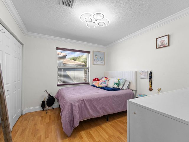 15570 SW 49th Court, Miramar, FL 33027