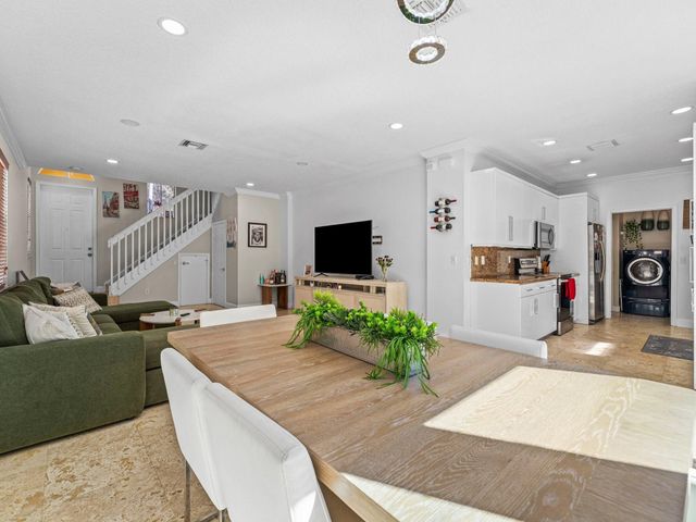 15570 SW 49th Court, Miramar, FL 33027