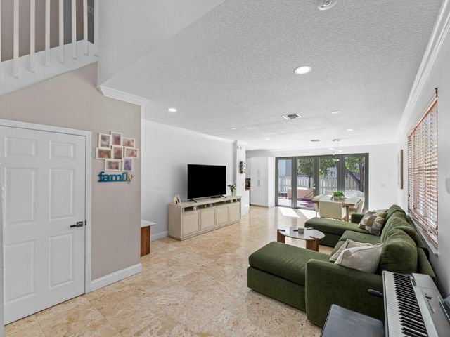 15570 SW 49th Court, Miramar, FL 33027