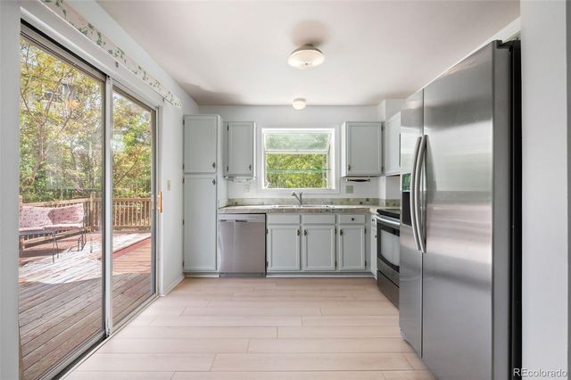 1268 Eureka Court, Highlands Ranch, CO 80126