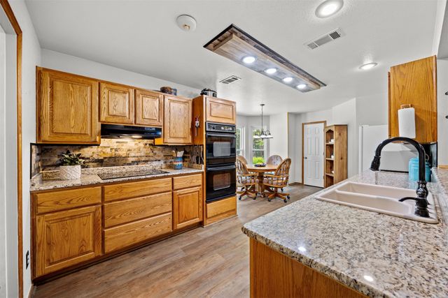 881 Wild Road, Van Alstyne, TX 75495