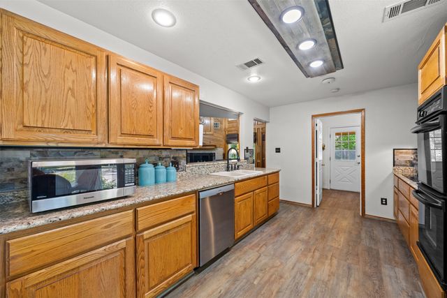 881 Wild Road, Van Alstyne, TX 75495