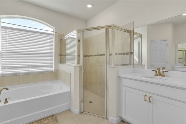 5280 2nd Manor, Vero Beach, FL 32968