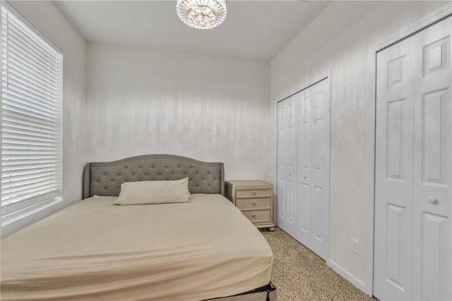 5280 2nd Manor, Vero Beach, FL 32968