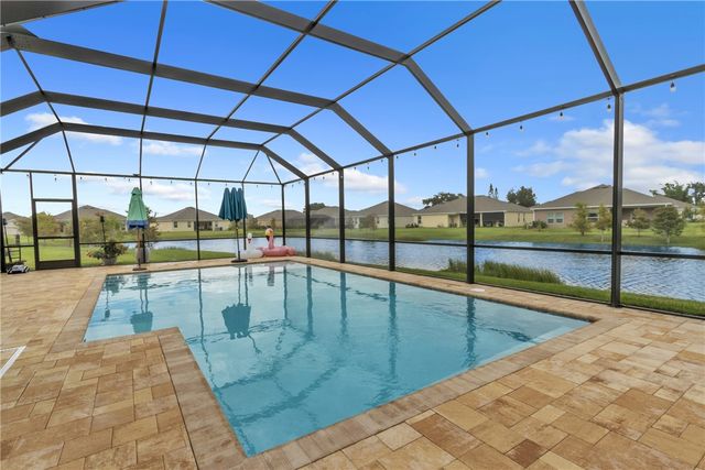 5280 2nd Manor, Vero Beach, FL 32968