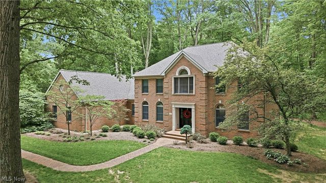 1881 Quaker Lane, Salem, OH 44460