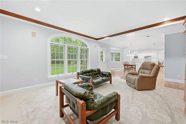 1881 Quaker Lane, Salem, OH 44460