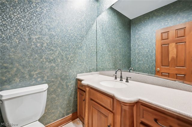 1881 Quaker Lane, Salem, OH 44460